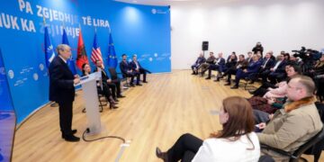 Berisha: Nuk ka forcë në botë që e mban në pushtet Ramën në qoftë se i pushtojmë sheshin