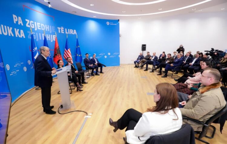 Berisha: Nuk ka forcë në botë që e mban në pushtet Ramën në qoftë se i pushtojmë sheshin