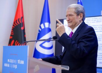 Berisha: Rama e ktheu Paketën e Maleve në paketën e drogës dhe mafies