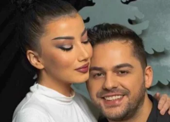 Bashkëshortja e Shpat Kasapit mban fjalimin prekës: Ishte shumë i mirë për këtë botë mizore