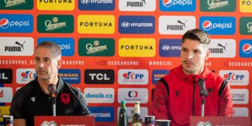 Çmimet FIFA “The Best”/ Ja kujt ia dhanë votën Sylvinho dhe Gjimshiti