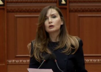 Tabaku: Rama ngriti një sistem të mbyllur dhe të korruptuar