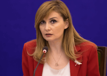 ”Shteti “EA Tobacco”/ Tabaku: Shqiptarët janë drejtuar nga zv.kryeministri në hije, Ergys Agasi