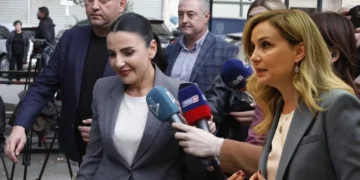 Tabaku pas rikthimit të Ballukut: Problemi nuk është vendimi, por standardi moral i qeverisë