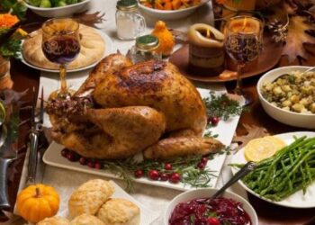 Nga gjeli i detit te pijet, sa shtrenjtë kushton tryeza e Vitit të Ri për shqiptarët