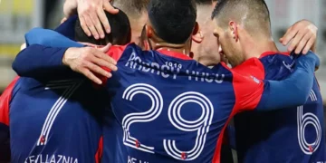 Vllaznia mund mes vuajtjesh Flamurtarin pas 6 ndeshjesh rresht pa fitore