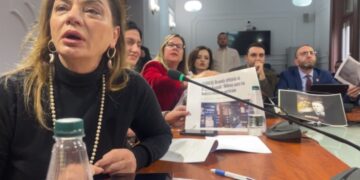 Kërkoi përjashtimin e 29 deputetëve, “zbutet” PS: Do ndëshkojmë vetëm 10 ligjvënës (Emrat)