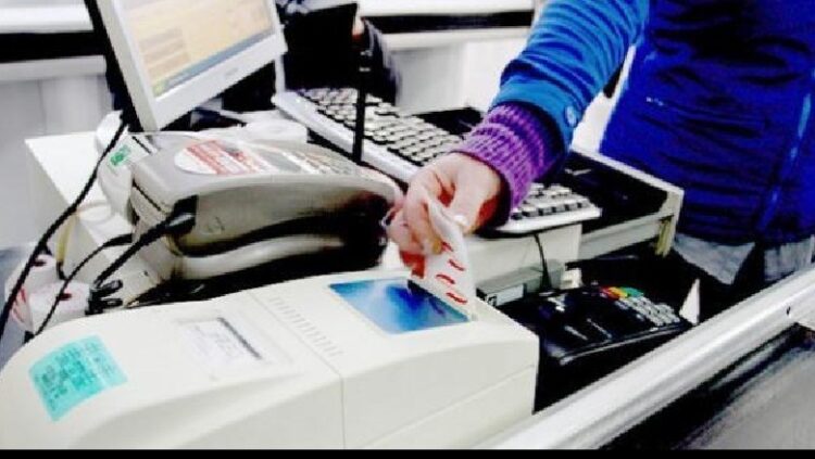 Pazari i tenderit 8 milionë euro i AKSHI-t për mirëmbajtjen ka lënë sistemin e Tatimeve jashtë funksionit, në rrezik të dhënat e bizneseve