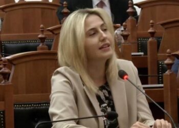 PD kritikoi Ramën, por do të votojë në Kuvend ftesën e Trump për Bordin e Paqes