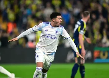 Aston Villa dhe Lyon nuk gabojnë, kalojnë në 1/8 e finaleve