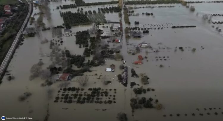 ‘Gati të mbështesim popullin shqiptar’, Delegacioni i BE-së reagon për përmbytjet në Shqipëri