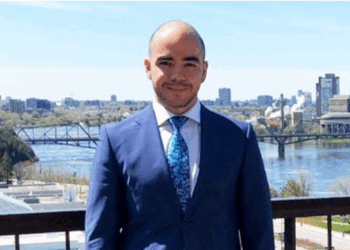 Mashtrimi me call-centerat, 230 milionë euro dëm: Gjermania, aktakuzë ndaj kreut të grupit të Amant Josifit