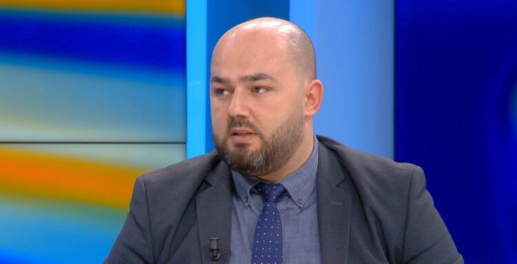 GJKKO dënon avokatin Besart Logu/I mori 8 mijë euro një klienti për ta liruar nga burgu