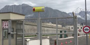 Arratisja e Altin Ndocit trazon burgjet: Transferohen urgjentisht 90 të dënuar nga Fushë-Kruja në Peqin