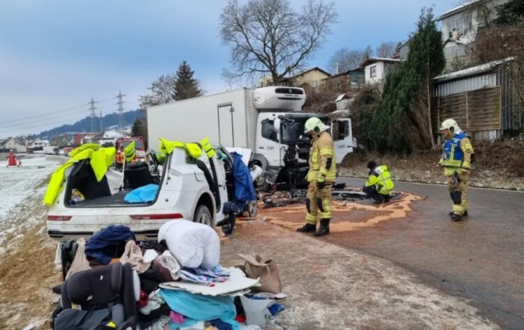 Aksident i rëndë në Gjermani/ Plagosen gjashtë shqiptarë të një familjeje, tre prej tyre fëmijë të mitur