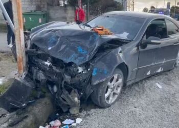 Aksident në Lushnje/ Benz-i përplaset me kamionçinën dy të plagosur