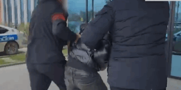 Mbante armë në banesë, arrestohet 31-vjeçari në Vaqarr