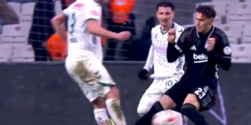 Debutim i ‘çmendur  Asllanit! Jep asistin e fitores për Beshiktash, por e “djallos“ me karton të kuq