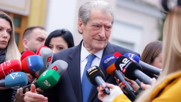Berisha: Ishullin e Sazanit ia ofrova edhe unë Berlusconit, por Rama e bëri për influencë politike
