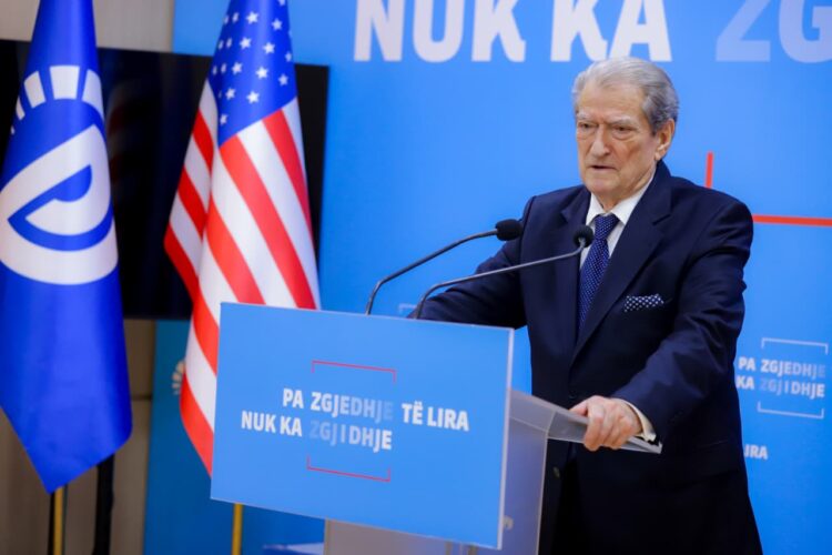 Përmbytjet/ Berisha: Rama nuk shpall gjendjen e fatkeqësisë natyrore se nuk do të kompensojë qytetarët