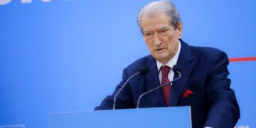 “Po falsifikojnë dokumentet”, Berisha: Makineria e Lubi Ballukut dhe Ramës po punojnë me tre turne!