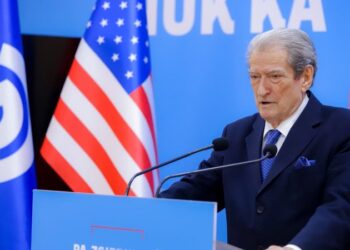 Berisha: Rama po shkel rëndë Kushtetutën duke mbrojtur Ballukun, ky është grusht shteti