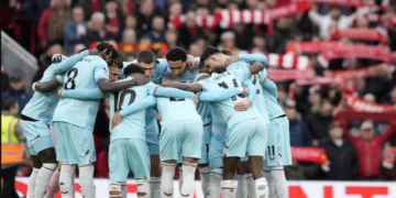 Burnley i Brojës bën “mrekullinë” në Liverpool, nuk fal as Chelsea