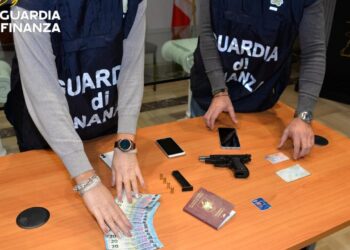 41-vjeçari arrestohet në Itali, kërkohej në Shqipëri për armëmbajtje pa leje (EMRI)