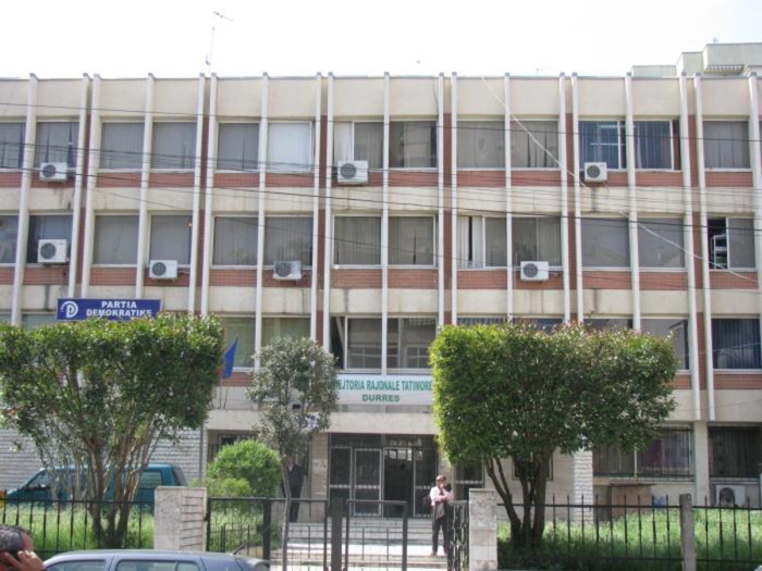 Performancë e dobët, shkarkohet drejtoresha e Tatimeve në Durrës