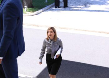 Elira Kokona i rriti pagën vetes në 5.4 milionë lekë, ndërsa projekti “Durana Tech Park” mbeti vetëm në letër