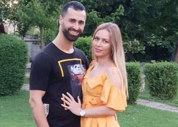 U divorcuan për shkak të BBVA? Menaxheri i Erik Lloshit flet për bashkëshorten e tij