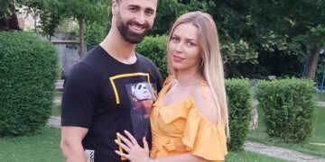 U divorcuan për shkak të BBVA? Menaxheri i Erik Lloshit flet për bashkëshorten e tij