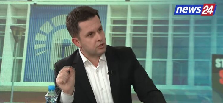 Takimet e Salianjit rindezën PD-në? Alimehmeti: Kishte një përgjumje