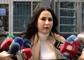 Kallëzohet në SPAK kryebashkiakja e Durrësit, PD: Rama kreu i grupit kriminal, së shpejti dalin videot…