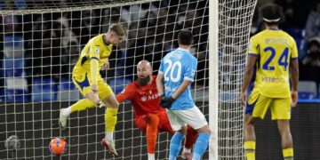 Barazim 2-2 me Veronën në “Maradona Stadium” , Lorenzo shpëton Napolin nga humbja