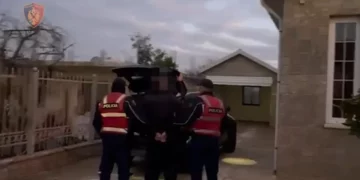 I shpallur në kërkim ndërkombëtar, arrestohet në Shkodër 33-vjeçari i akuzuar për drogë