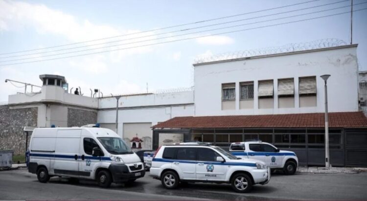 Vrasja e Jani Aliajt dhe plagosja e një tjetër shqiptari, policia aksion te burgu i Koridhalosit