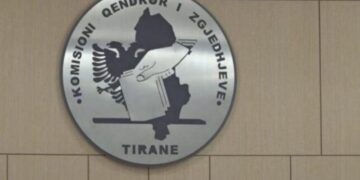 3.6 mln euro për 17 parti politike, KQZ shpërndan fondin vjetor, PS dhe PD marrin pjesën më të madhe