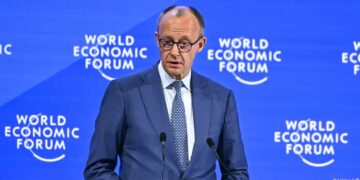 Bordi i Paqes/ Merz: Një botë ku vetëm pushteti vlen është një vend i rrezikshëm!