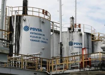 Mbi 300 miliardë fuçi nën tokë/ Çfarë do të bëjë SHBA me naftën e Venezuelës