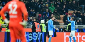 Ndeshje e çmendur mes Interit dhe Napolit, Scott McTominay barazon dy herë