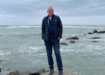 ‘U vra në pabesi, shpëtoi të tjerët’! Rrëfimi tronditës i bashkëshortes së Petrit Ndout, që e vranë me çekiç