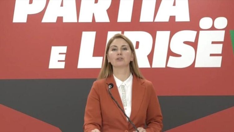 Partia e Lirisë paralajmëron: Shteti po dështon gratë e dhunuara pa mbështetje