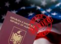 Ëndrra amerikane pezull/ Mijëra shqiptarë të prekur nga ngrirja e vizave të emigrimit