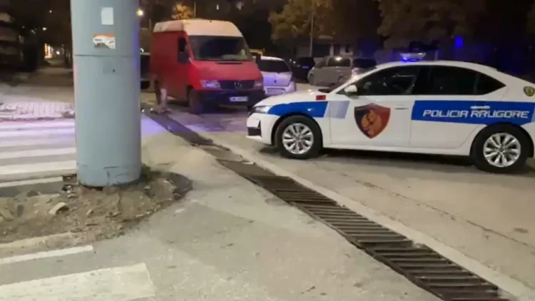Sherr mes dy personave në bulevardin “Ismail Qemali” në Vlorë, plagoset me thikë njëri prej tyre