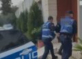 Grabisnin banesa e dyqane, arrestohen dy hajdutët në Tiranë dhe Krujë