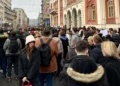 Protesta kundër autoritarizmit në Serbi, sondazhet: Vuçiç mund t’i humbasë zgjedhjet