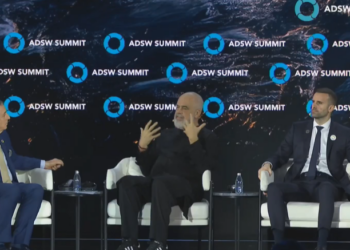 Rama jep sihariqin për shqiptarët: Do të pasurohemi bashkë me arabët duke i shitur energji Europës