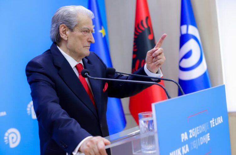 Berisha: Fati i Ramës përcaktohet nga ai i Ballukut! Lubia ka kërkuar largimin e Spiropalit