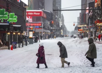 ‘Ngrin’ SHBA!, 38 të vdekur nga moti i acartë, valë e re të ftohti pritet në fundjavë